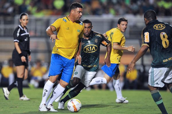 中主动承认 中主动承认